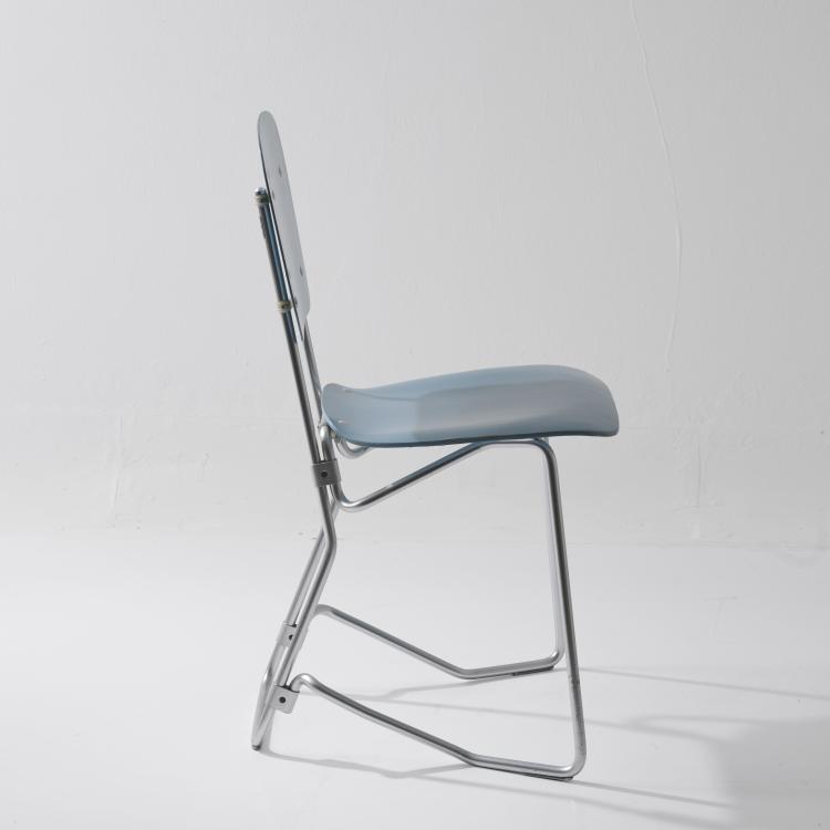Bild 3 zu Objekt, Twelve 'Aluflex' folding chairs, 1951, Armin Wirth, Zieringer KG, Metallwerk 614, Bernstein / Schweiz / Switzerland, 181A 280