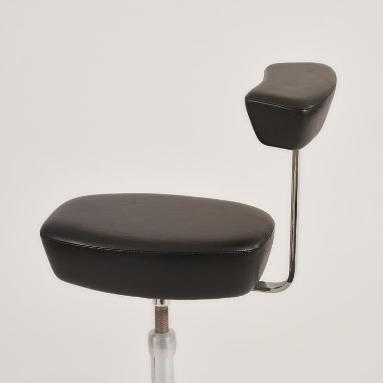 Bild 1 zu Objekt, 'Highdesk Rolltop' from the 'Action Office 1' series with 'Probst-Perch' drawing chair, 1960 / 64 (design), George Nelson, Miller, Herman, Zeeland, 182B 563