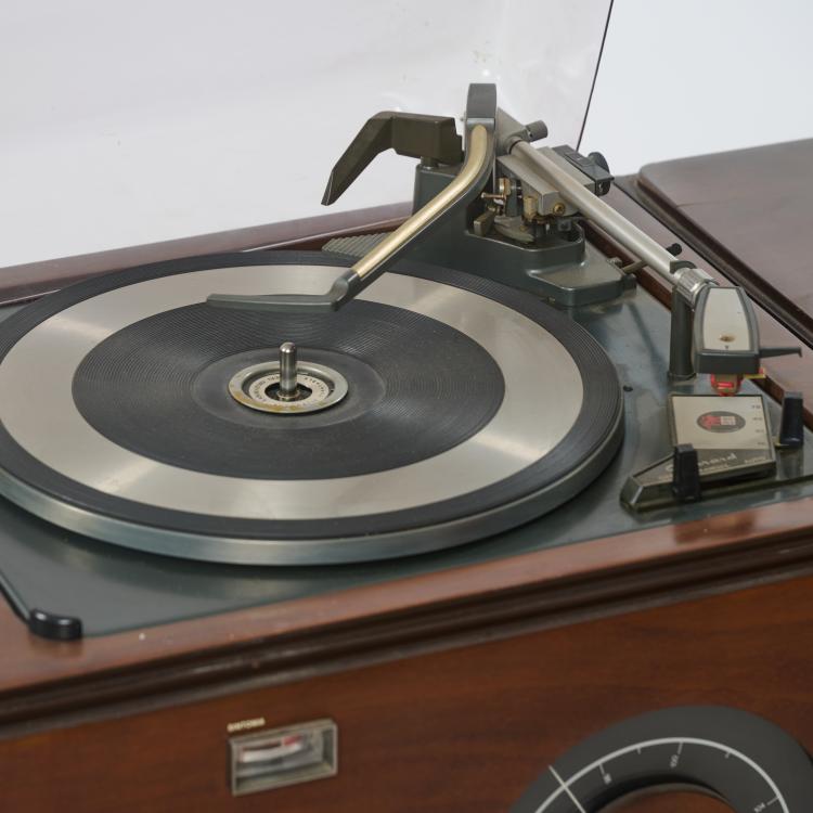 Bild 4 zu Objekt, Stereoanlage 'RR-126', 1965 (Entwurf), Achille Castiglioni, Brionvega, Mailand / Milan, 182B 600
