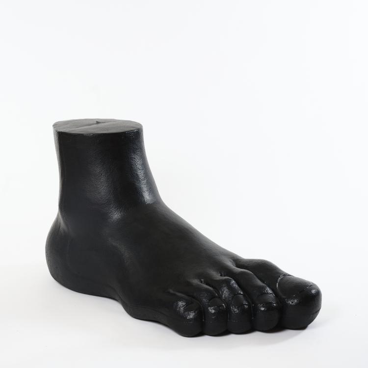 Bild 1 zu Objekt, Seating object 'UP7' - 'Il Piede', 1969 (design), Gaetano Pesce, B&B Italia, Novedrate, Como, 182B 666