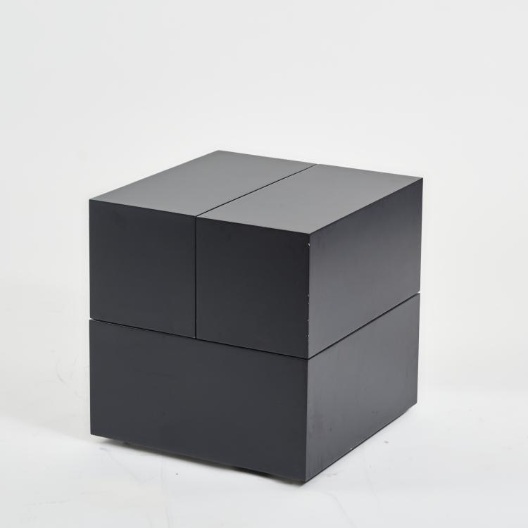Bild 3 zu Objekt, Stereo system with record player 'RR 130 fo/st 2 - Totem', 1970 (design), Mario Bellini, Brionvega, Mailand / Milan, 182B 587