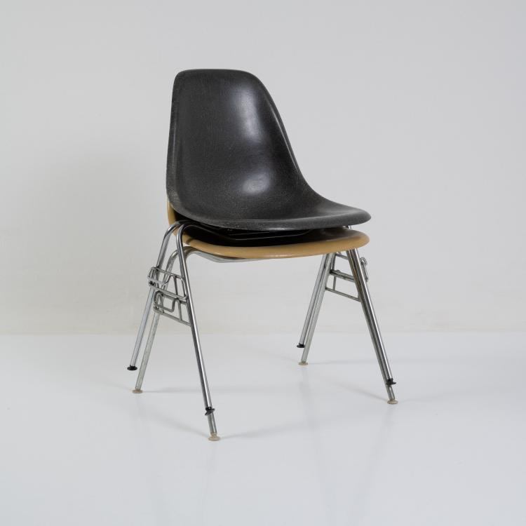 Hauptbild zu Objekt, Two chairs 'DSS', 1955 (design), Charles Eames,Ray Eames, Herman Miller, Zeeland / Vitra, Birsfelden, 182B 534