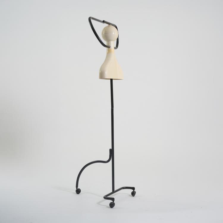 Bild 1 zu Objekt, Valet stand, 1989 (Design), Anna Castelli Ferrieri, Kartell, Noviglio, 182B 595
