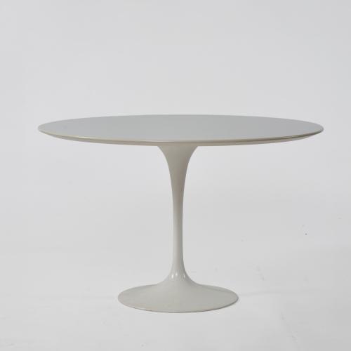Table 'Tulip' - '172', 1956 (design)