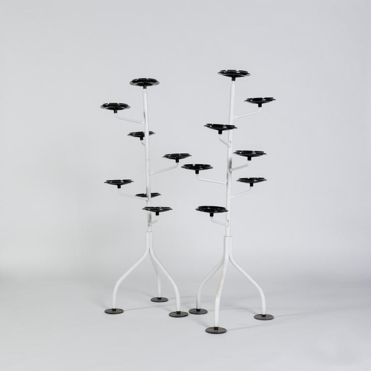 Hauptbild zu Objekt, Zwei Blumenst&auml;nder 'Albero', 1983 (Entwurf), Achille Castiglioni, Zanotta, Nova Milanese, 182B 602