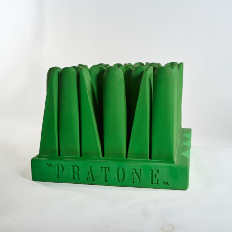 Bild 2 zu Objekt, Sitzobjekt 'Pratone', 1970 (Entwurf), Giorgio Ceretti,Pietro Derossi,Riccardo Rosso, Gruppo Strum (Ceretti, Derossi & Rosso), Gufram, Balangero, 182B 625
