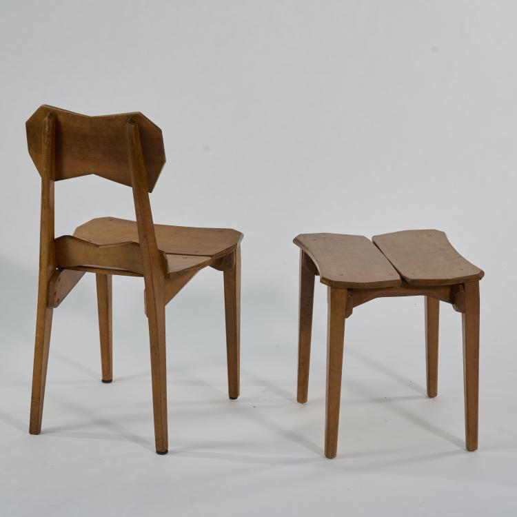 Bild 8 zu Objekt, Five anthroposophical chairs and two stools, 1940s (design), Paul Bay, Dornach, Kunstschnitzwerkstatt (zug. / attr.), 182C 756