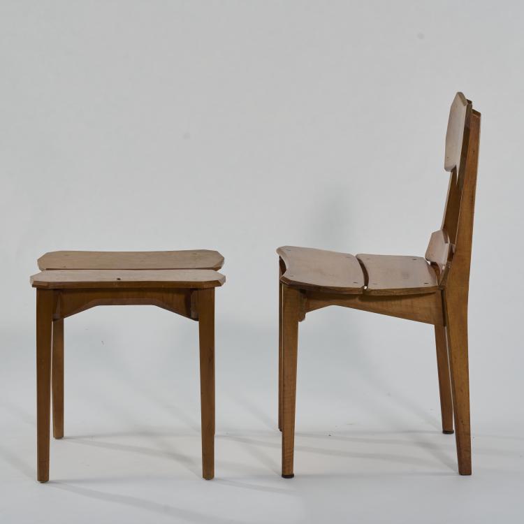 Bild 9 zu Objekt, Five anthroposophical chairs and two stools, 1940s (design), Paul Bay, Dornach, Kunstschnitzwerkstatt (zug. / attr.), 182C 756