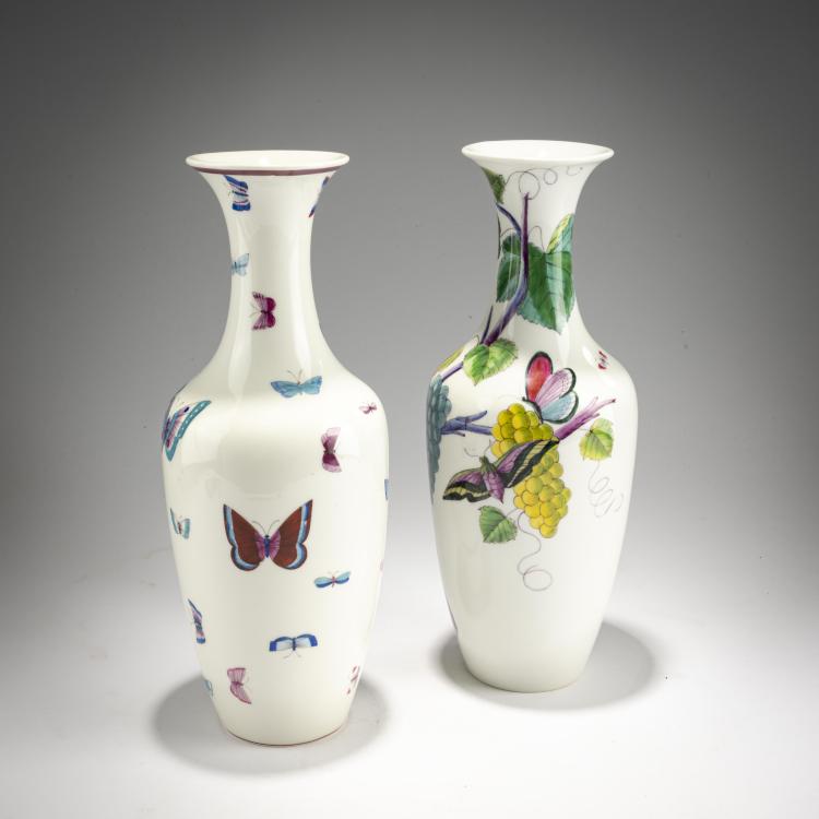 Bild 2 zu Objekt, Two vases with grapevines and butterflies, for A. Dallmayer, 1953, Robert Raab, Nymphenburg, KPM, 181A 72
