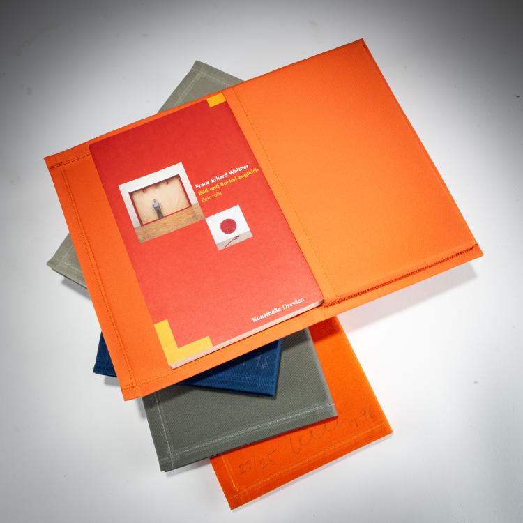 Bild 2 zu Objekt, '5 Colors for Dresden', 1996, Franz Erhard Walther, 181C 813