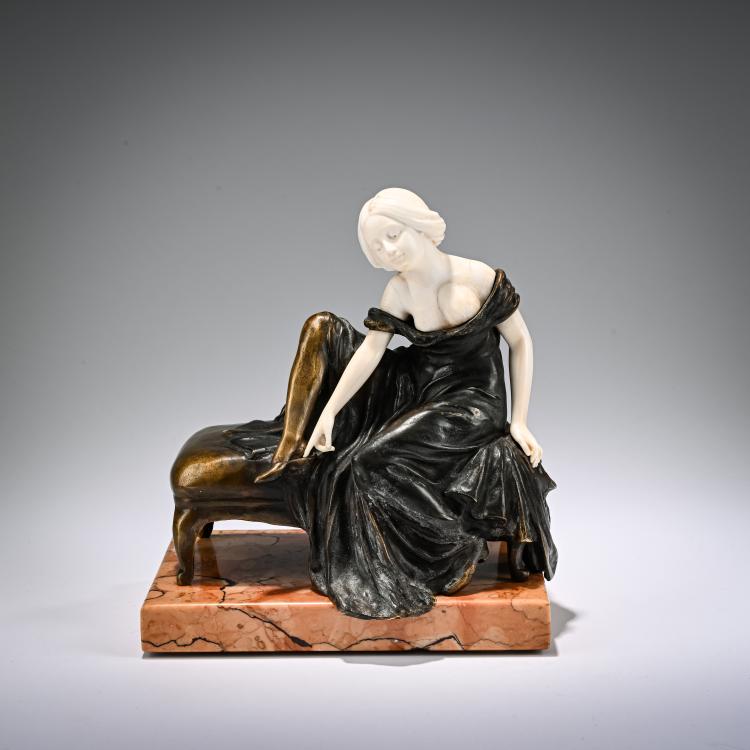Hauptbild zu Objekt, Chryselephantin-Figur 'Beim Fertigmachen', vor 1914, Peter Tereszczuk, Tereszczuk & Ullmann, Wien / Vienna, 182A 291