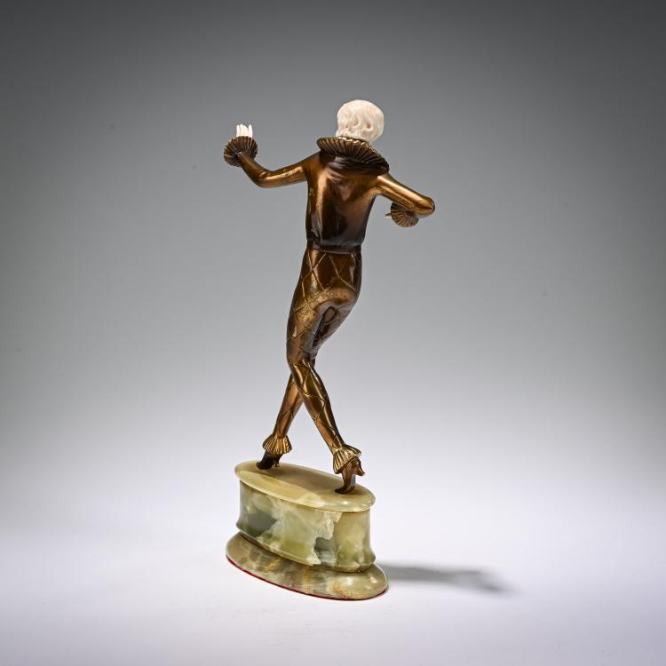 Bild 3 zu Objekt, Chryselephantine figure 'Pierrette', c. 1928, Josef Lorenzl, 182A 276