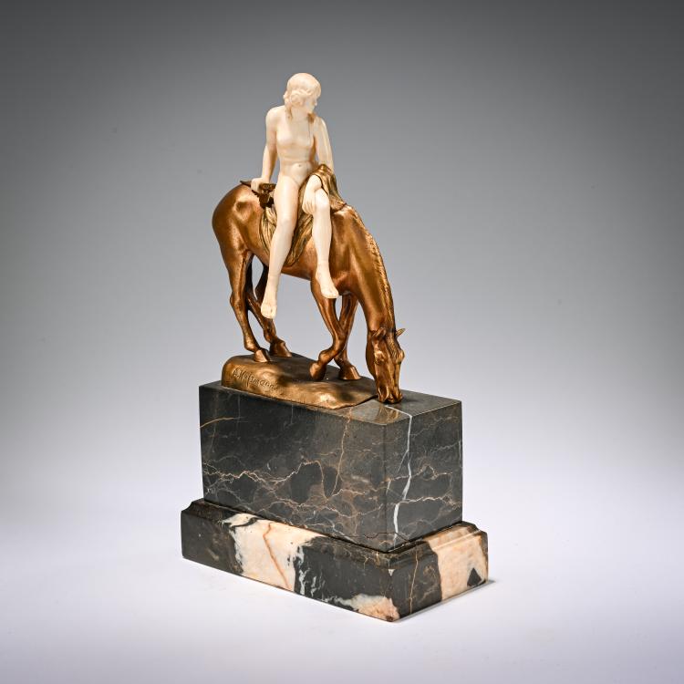 Bild 1 zu Objekt, Chryselephantine figure 'Rider', c. 1908, Albert Hinrich Hussmann, 182A 273