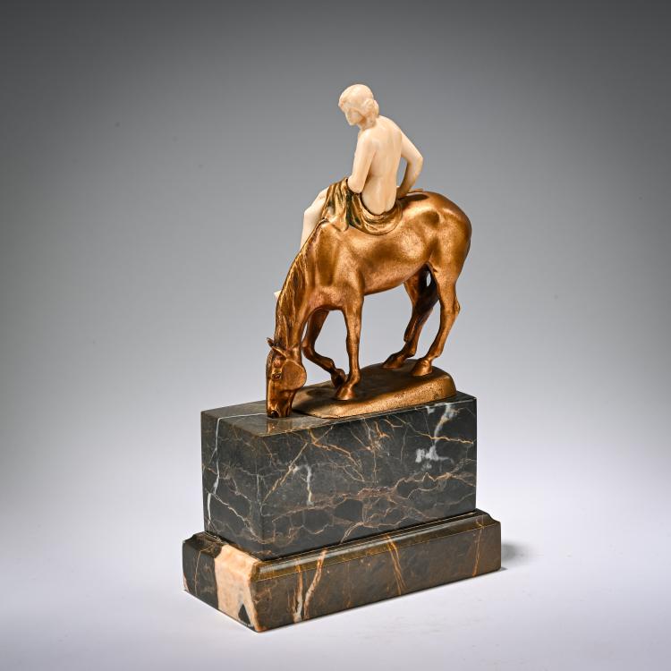 Bild 2 zu Objekt, Chryselephantine figure 'Rider', c. 1908, Albert Hinrich Hussmann, 182A 273