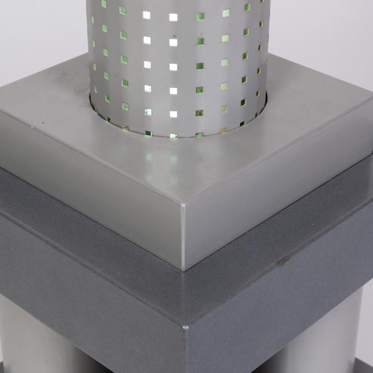 Bild 2 zu Objekt, Floor lamp 'Chicago Tribune' from the 'Stillight' series, 1985 (design), Matteo Thun, Bieffeplast, Padua, 182B 723