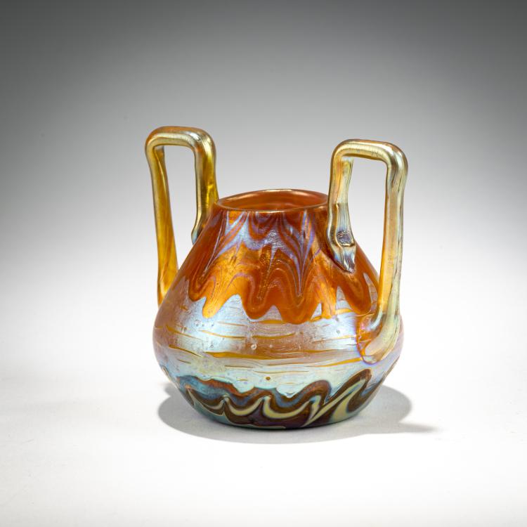 Bild 2 zu Objekt, 'Ph&auml;nomen'-Henkelvase f&uuml;r E. Bakalowits S&ouml;hne, um 1902, Franz Hofst&ouml;tter (zugeschrieben), L&ouml;tz Wwe., Klosterm&uuml;hle / Loetz, Klastersky Mlyn, 