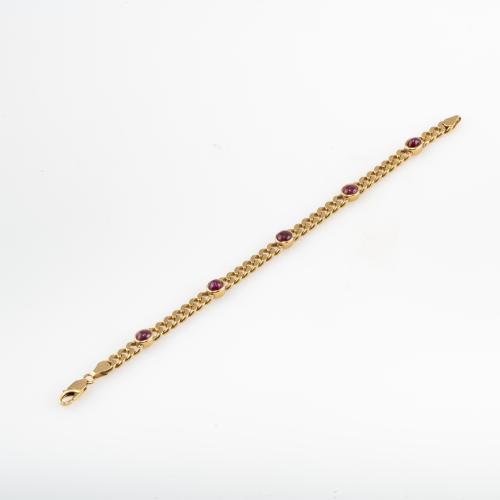 Curb bracelet with ruby cabochons