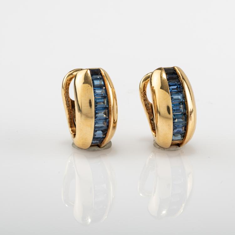 Bild 1 zu Objekt, Pair of 'Odin' stud earrings with sapphires, 1980s, Cartier, Paris, 182D 1112