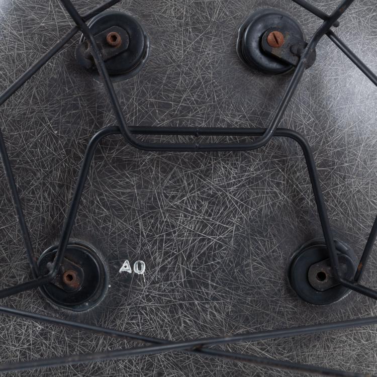 Bild 5 zu Objekt, Armchair 'LAR' - 'Cats Cradle', 1950 (design), Charles Eames,Ray Eames, Herman Miller, Zeeland, 182C 786