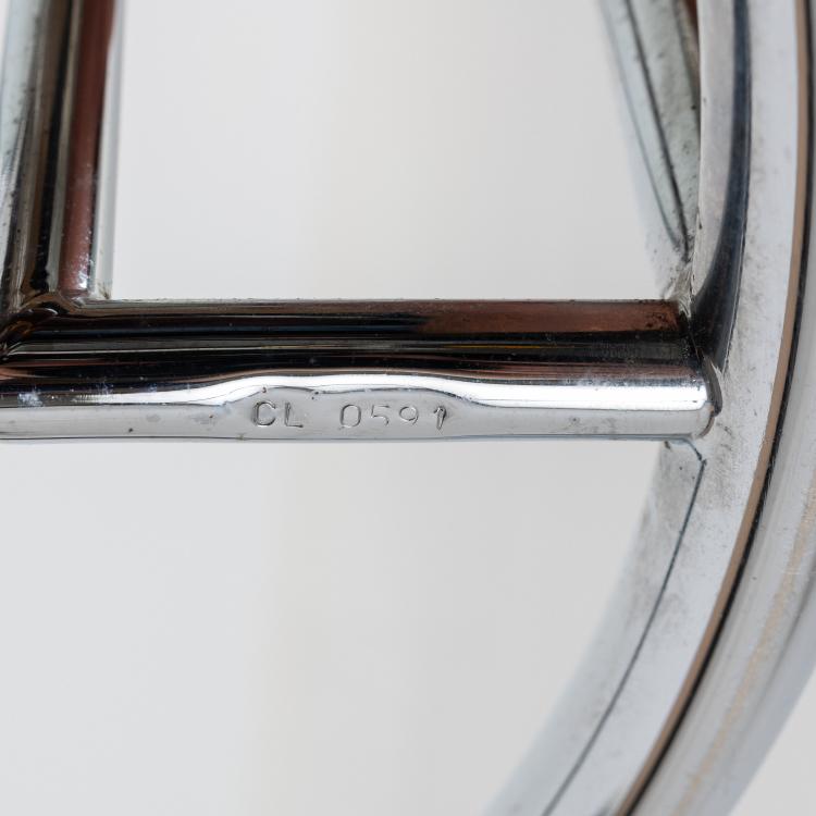 Bild 1 zu Objekt, Side table 'E-1027', 1927 (design), Eileen Gray, Vereinigte Werkst&auml;tten, M&uuml;nchen, 182C 741