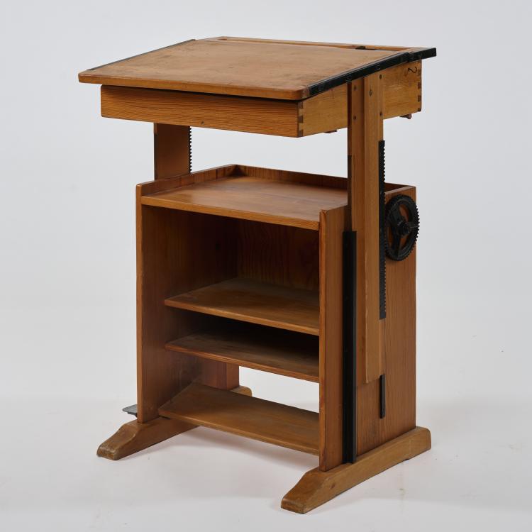 Hauptbild zu Objekt, Height-adjustable standing desk, 1930s (design), Deutschland / Germany, 182C 751