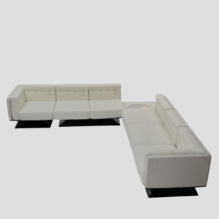 Hauptbild zu Objekt, Sofa 'Vignola' mit Leuchttisch, 1964 (Entwurf), Carlo Pellegrini, MIM, Rom / Rome, 183A 374