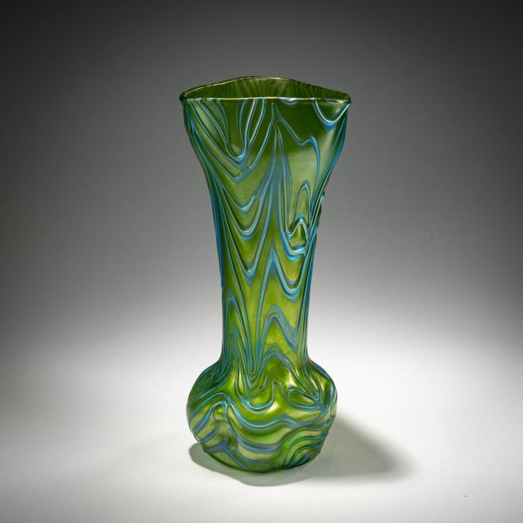Bild 1 zu Objekt, Vase 'Formosa', 1902, L&ouml;tz Wwe., Klosterm&uuml;hle / Loetz, Klastersky Mlyn, 182A 220