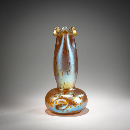 Blütenvase 'Asträa', 1900