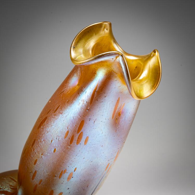Bild 2 zu Objekt, Bl&uuml;tenvase 'Astr&auml;a', 1900, L&ouml;tz Wwe., Klosterm&uuml;hle / Loetz, Klastersky Mlyn, 182A 210