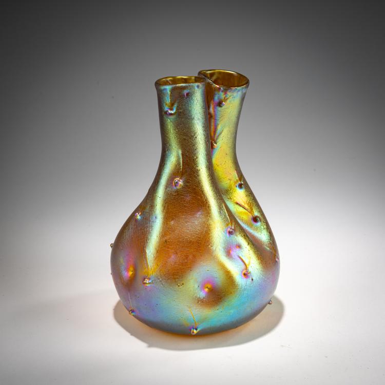 Hauptbild zu Objekt, Vase 'candia astartig', 1904, L&ouml;tz Wwe., Klosterm&uuml;hle / Loetz, Klastersky Mlyn, 182A 233