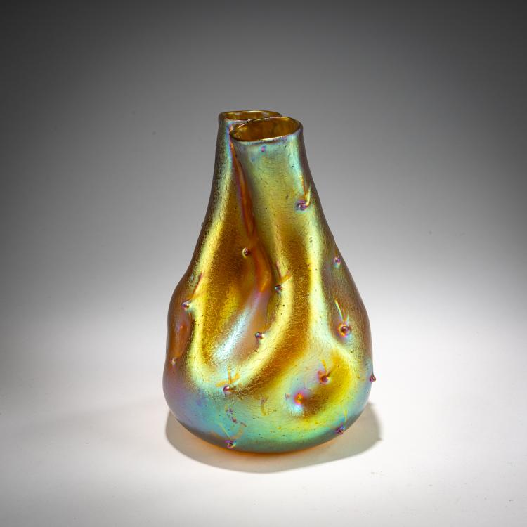 Bild 2 zu Objekt, Vase 'candia astartig', 1904, L&ouml;tz Wwe., Klosterm&uuml;hle / Loetz, Klastersky Mlyn, 182A 233