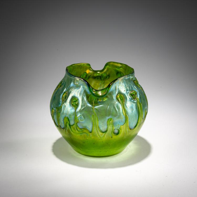 Hauptbild zu Objekt, Vase 'creta mit Beh&auml;ngen', 1900, L&ouml;tz Wwe., Klosterm&uuml;hle / Loetz, Klastersky Mlyn, 182A 211