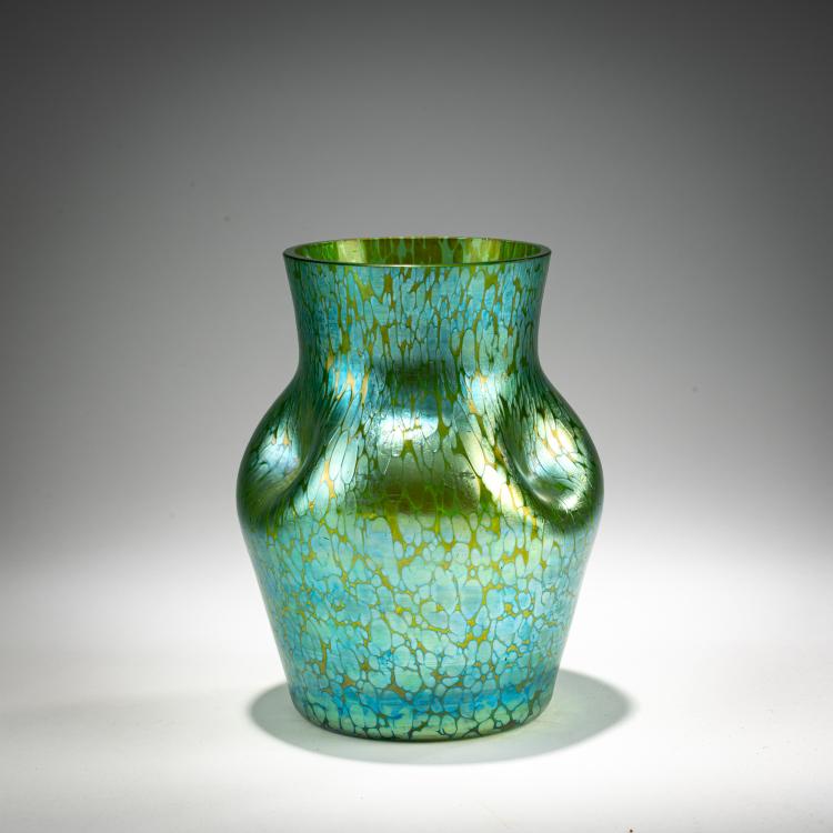 Hauptbild zu Objekt, Vase 'creta Papillon', 1898, L&ouml;tz Wwe., Klosterm&uuml;hle / Loetz, Klastersky Mlyn, 182A 190
