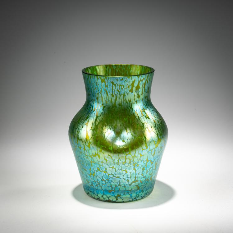 Bild 1 zu Objekt, Vase 'creta Papillon', 1898, L&ouml;tz Wwe., Klosterm&uuml;hle / Loetz, Klastersky Mlyn, 182A 190