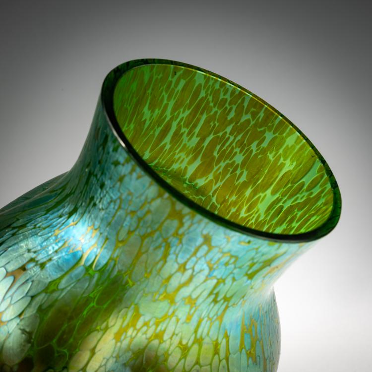 Bild 2 zu Objekt, Vase 'creta Papillon', 1898, L&ouml;tz Wwe., Klosterm&uuml;hle / Loetz, Klastersky Mlyn, 182A 190