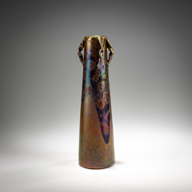 Hauptbild zu Objekt, Henkelvase 'Tr&egrave;fle', um 1890, Cl&eacute;ment Massier, Massier, Cl&eacute;ment, Golfe-Juan, 182A 343