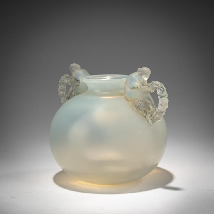 Bild 2 zu Objekt, Henkelvase 'Bouchardon', 1926, Ren&eacute; Lalique, Lalique, Wingen-sur-Moder, 182A 153