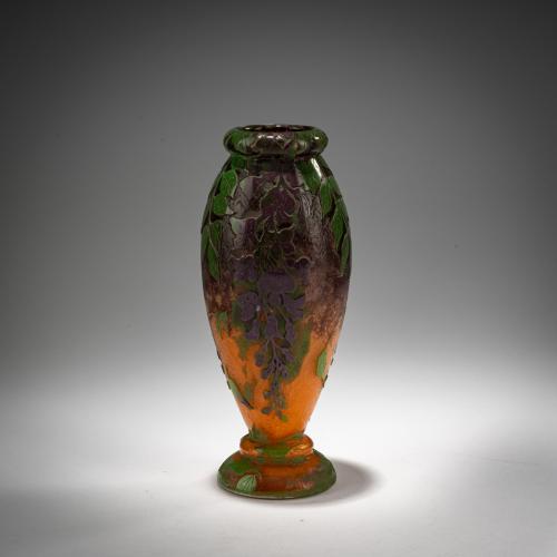 Baluster vase 'Glycines', c. 1910