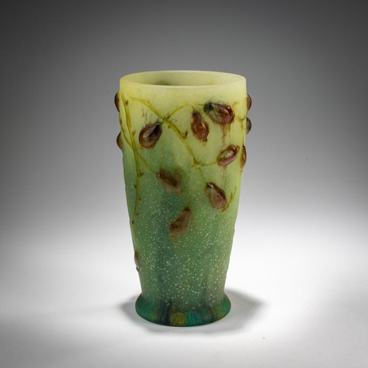 Hauptbild zu Objekt, Vase 'Eglantiers', um 1925, Henri Berg&eacute;, Walter, Amalric, Nancy, 182A 187