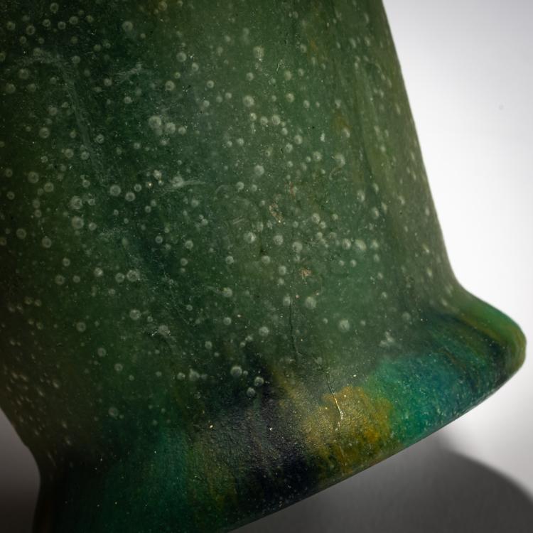 Bild 2 zu Objekt, Vase 'Eglantiers', um 1925, Henri Berg&eacute;, Walter, Amalric, Nancy, 182A 187