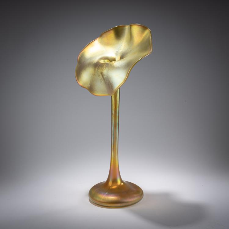 Hauptbild zu Objekt, Vase 'Jack-in-the-Pulpit', presumably 1918, Louis C. Tiffany, Tiffany, New York, 182A 241