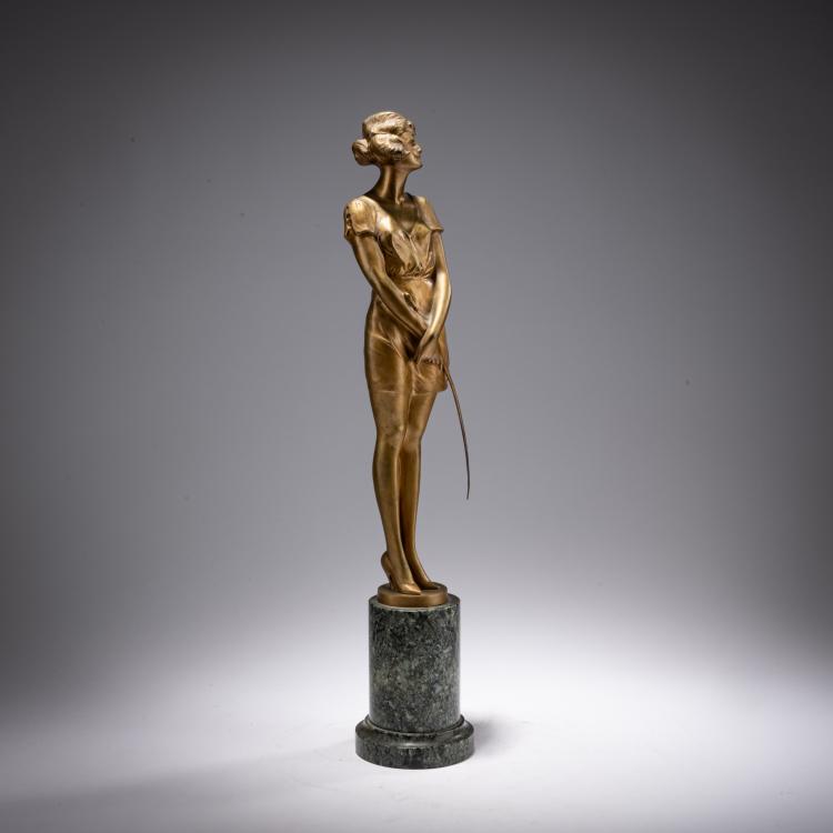 Bild 3 zu Objekt, Bronze figure 'Lady with foil', c. 1925, Bruno Zach, 182A 296