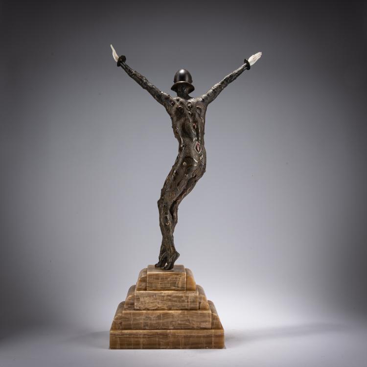 Bild 4 zu Objekt, Chryselephantine figure 'Astra' from the group 'Finale', c. 1925, Dem&egrave;tre H. Chiparus, 