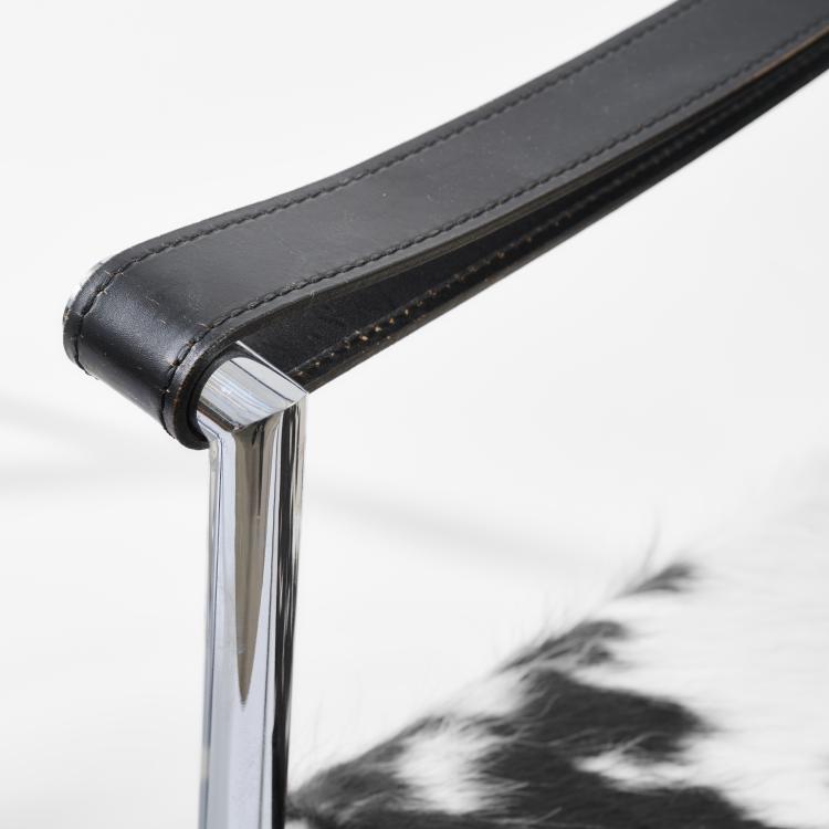 Bild 7 zu Objekt, Two armchairs 'LC 1', 1928 (design), Pierre Jeanneret,Charlotte Perriand,Le Corbusier Charles-&Eacute;douard Jeanneret-Gris, Cassina, Mailand / Milan, 182C 745