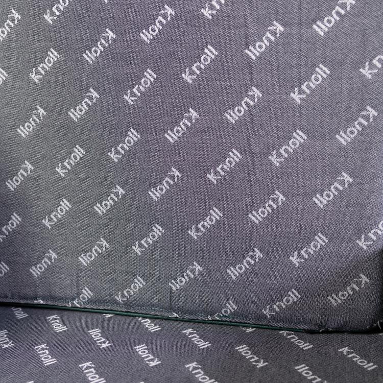 Bild 3 zu Objekt, Zweisitzersofa aus der 'Eastside Collection', 1982 (Entwurf), Ettore Sottsass, Knoll International, New York, 182C 922