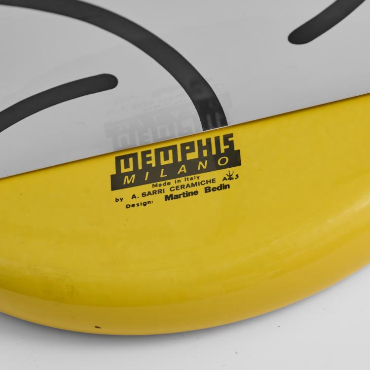 Bild 3 zu Objekt, Vase 'Cucumber', 1985 (Entwurf), Martine Bedin, Memphis, Mailand / Milan; Alessio Sarri Ceramiche, Sesto Fiorentino, 182C 925