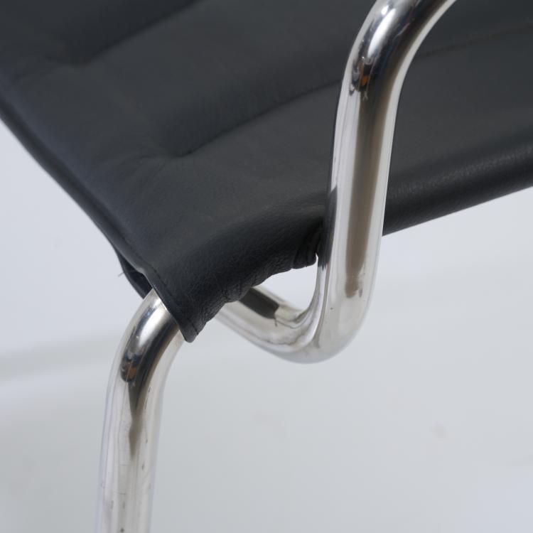 Bild 3 zu Objekt, Vier St&uuml;hle 'Castiglia', 1967 (Entwurf), Achille Castiglioni,Marcello Minale, Zanotta, Mailand / Milan, 182C 851
