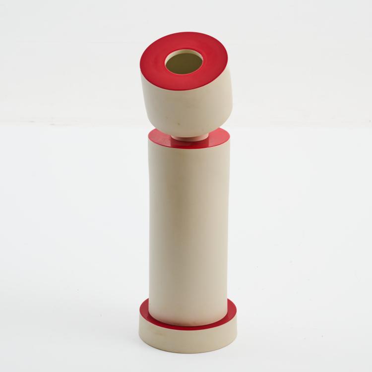 Bild 1 zu Objekt, Vase object 'Juliette', 1994 (design), Ettore Sottsass, S&egrave;vres, Manufacture Nationale de, 182C 936