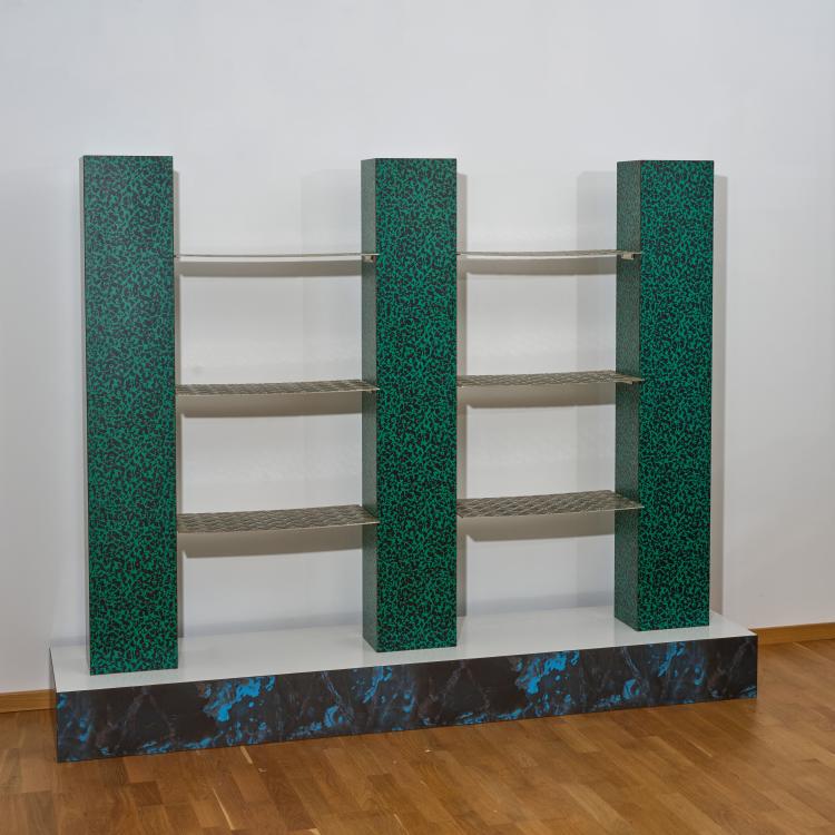 Bild 2 zu Objekt, Shelf 'Alessandria d'Egitto' from the 'bau.haus II' collection, circa 1979, Ettore Sottsass, Alchimia, Mailand / Milan, 