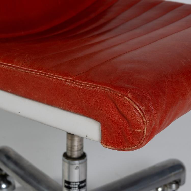 Bild 5 zu Objekt, 'Premium Smau' office chair, 1970 (design), Ettore Sottsass, Poltronova, Pistoia, 182C 897
